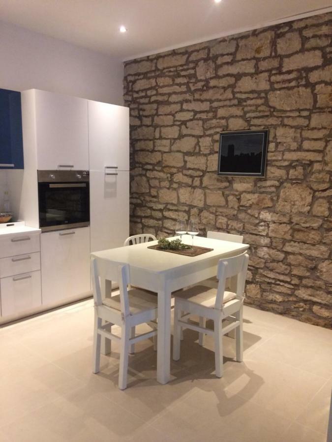 Lory Villa Sveti Lovrec Pazenaticki ภายนอก รูปภาพ