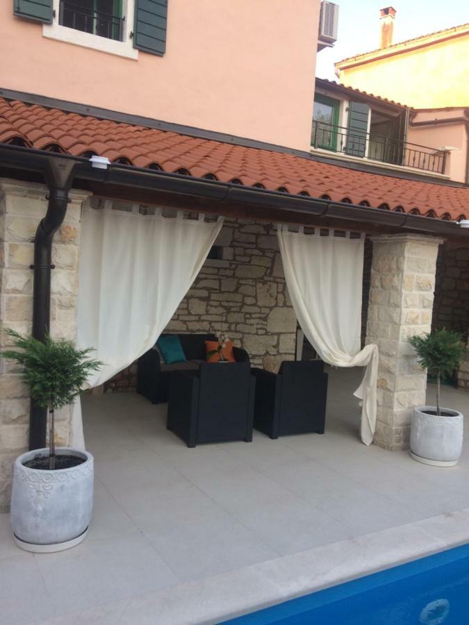 Lory Villa Sveti Lovrec Pazenaticki ภายนอก รูปภาพ